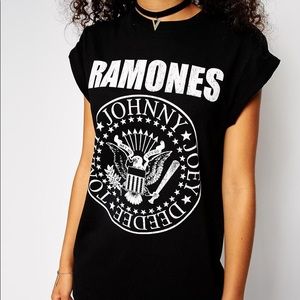 Ramones Seal Logo T-shirt